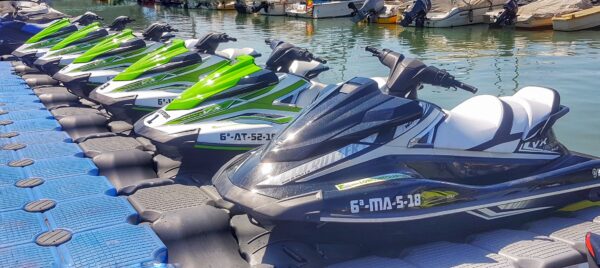 Motos de Agua Pobla Farnals. Low Cost Charter